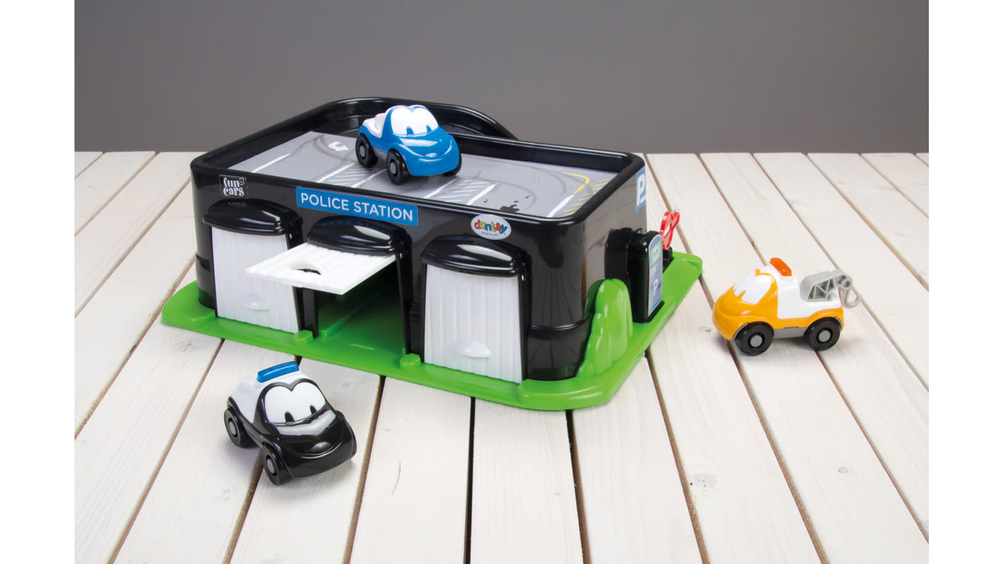 FunCars Police Station & Car Park