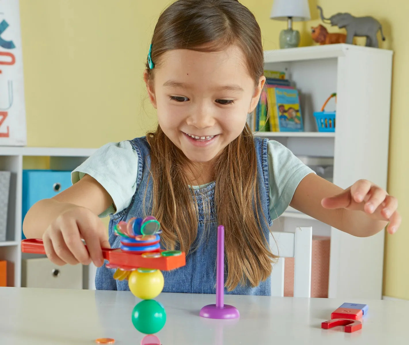 STEM Explorers™ Magnet Movers
