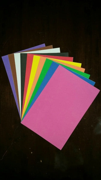 Feuilles de mousse autocollantes – Couleurs assorties 23 x 30 cm