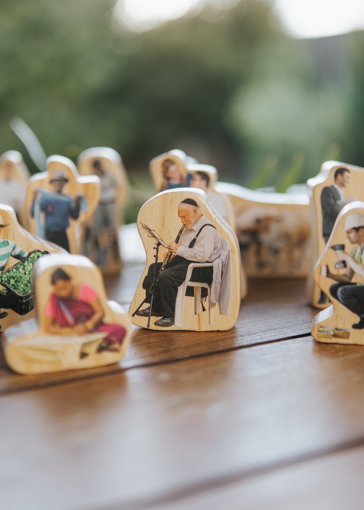 Everyday Heroes - Set Of 18
